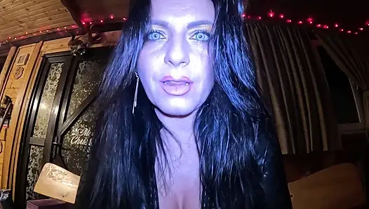 Vampir 31 talimatı hakimiyeti - gizli fısıltılar, tükürme ve itaat