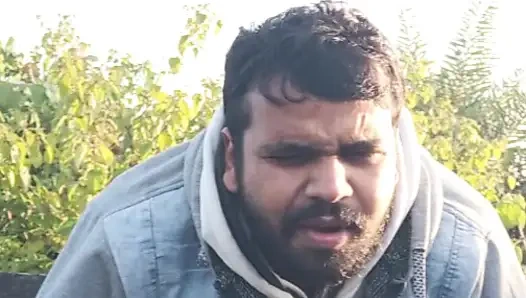 Hintli yıldızı Ismaatdeva'nın hayran kulübü üyesi Simpyy'ye noel hediyesi