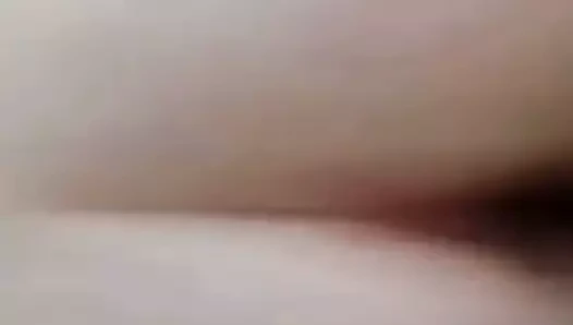 Evli anne oğlunun borcunu ödüyor