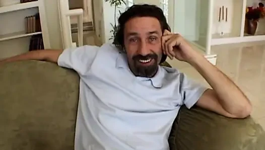 Yarak arzulayan genç kız sert dp grup seks yapıyor