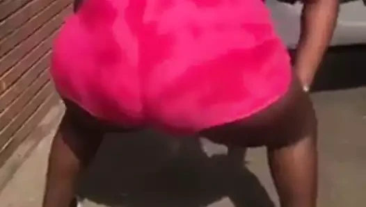 İri güzel kadının götü