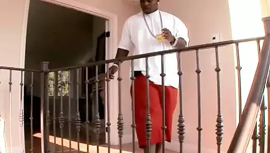 Hatunların yüzlerine boşalıyor