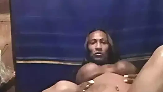 Gündüz oldu ve çok ateşliyim.