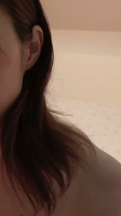 Uzun bacaklı Japon orta yaşlı seksi kadın ateşli bakış açısı dölleme | Klip 1
