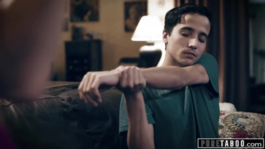 Saf tabu kıskanç oğul üvey babaya inat adım adım anne baştan çıkarır