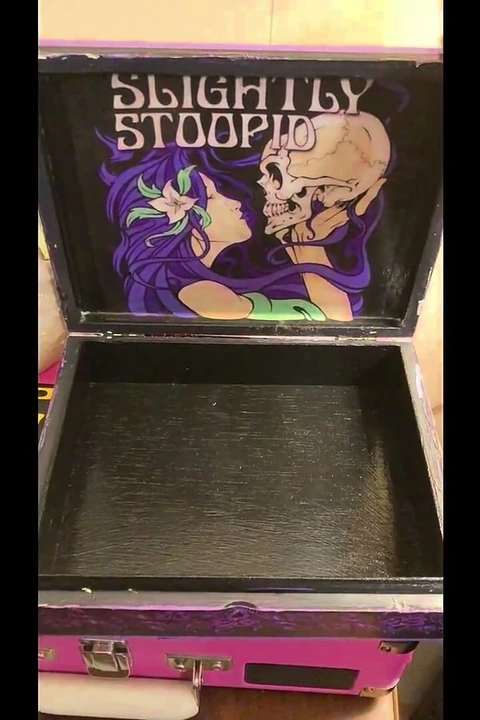 Suzy Wylde, Resim ve Kullanılabilir Öğeler Oluşturan Bir Yaratıcı