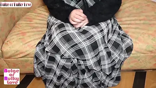 Büyük göğüsler zıplıyor, tam tatil sıcağında dinamit bir vücut. Noel gecesi dölleme, tatlı ve vahşi!