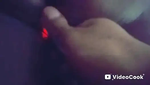 Gece geç saatlerde vibratör oyunu!!