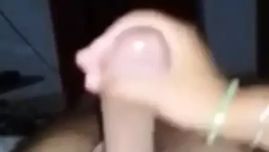 Neighbor woman knows how to jerk