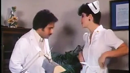 Şeker striptizcileri 2 ('85) - (2/4)