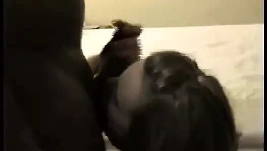 Önizleme: linda bbc'yi seviyor -ilk kez, (22 dakika)