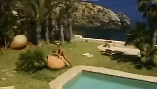 Kısa saçlı kızıl dışarılarda becerdin