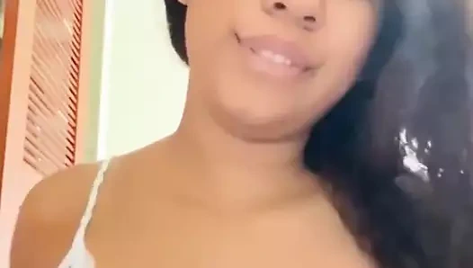 Katılmak istersen yalnız zamanımın tadını çıkarıyorum nerede olduğumu biliyorsun