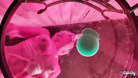 Alttan Bir Görünüm