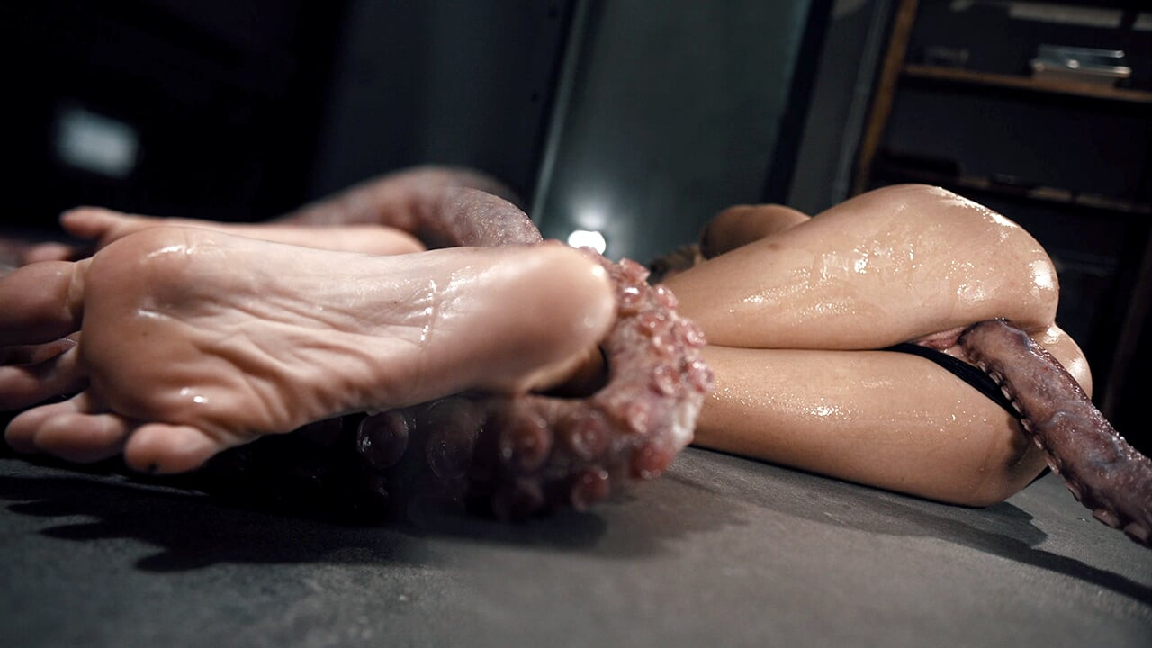 Çift Penetrasyon Anal Cumflation - Emma Rosie