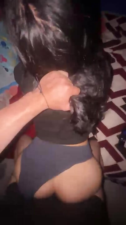 Babymiaxx - bakış açısı tombul latin üvey kız kardeşimi külotla domaltarak sikiyorum