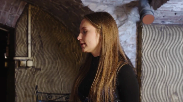 Sert genç kıza hükmediyor - bölüm 5