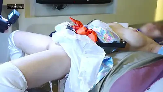 Cosplay buluşması sırrı - büyük memeli katman yoğun bir özel seansı paylaşıyor