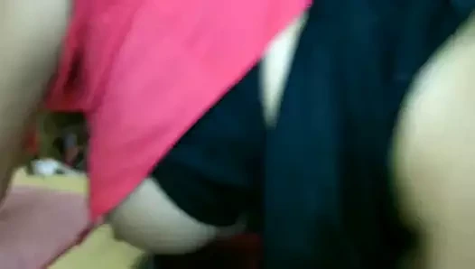 Berliner blondine mit groBen Titten