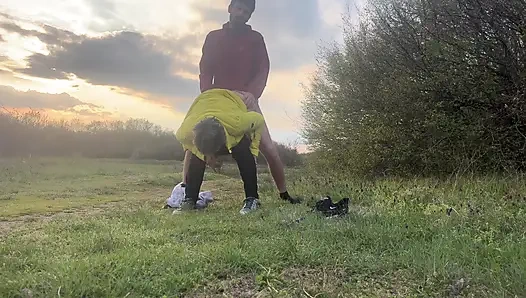 Anal nine açık havada!!