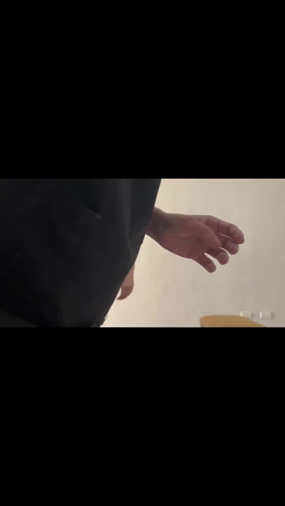 Olgun latin evli kadını sikiyor ve süt veriyor aldatıyor | Klip 1