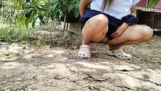 19 YEAR OLD STUDENT DE VIRGINIZED BY NEIGHBOOR  FARM