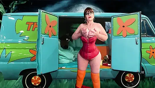 Granny Carmen's Velma Dinkley: Dildo Fucking Sleuth 63025CAMS246M