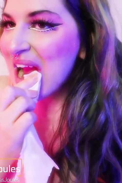 Muah Trigger Asmr