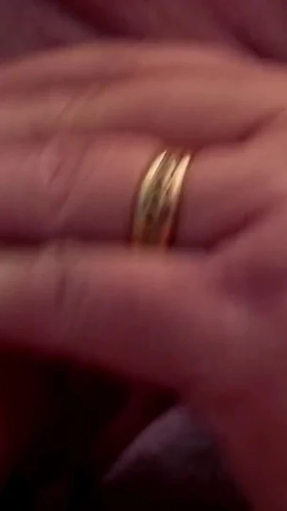 Güzel bir yarak emiyor, bu sadece onun | Klip 1