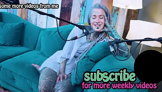 Ben hakkında konuşuyorum - izolasyon - asmr podcast sfw konuşuyor gotik sıska kız dreadlocks dövmeli model dövmeli kız