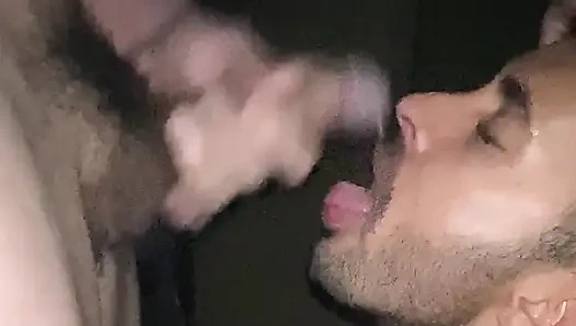 Facefuck - gırtlağına kadar alma eğitim seansı