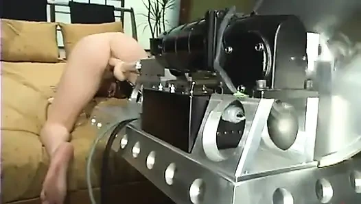 Harmonyaharmony büyük siyah canavar alabilen nadir insanlardan biridir