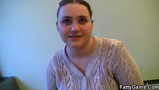 chubby dolgunlaştırıcı baştan genç adam