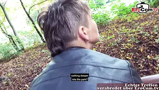 Çirkin alman ev kadını kamu almak yukarı sokak erocom tarih pov