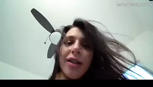 Sıcak düzgün vücutlu milf berbat büyük horoz ve becerdin içinde ıslak kedi