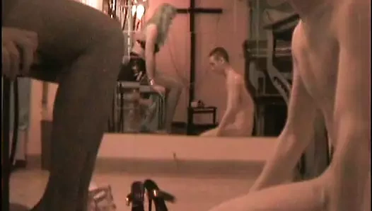 Roomboy ibadet metresi