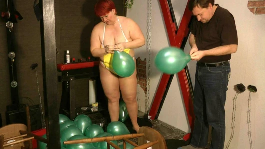 Annadevot - bir mayo içinde balonlar