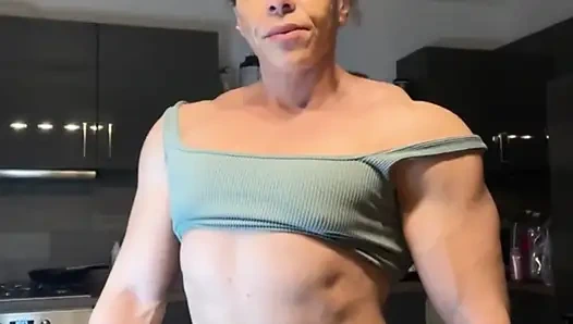 Kaslı aşk affetmez ecstsy'de patlıyor