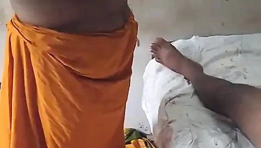 Üniversite öğretmeni yatak odası performans videoları