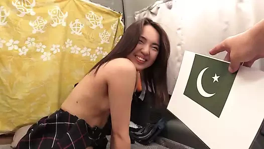 10 dakika boyunca ülkelerin bayraklarını ezberleyin