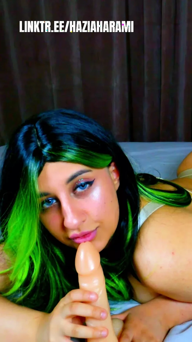 Соблазнительная инструкция по дрочке, смоделированный минет и обратный отсчет спермы