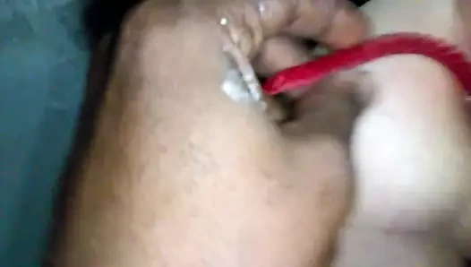 kıçından bir şey istiyor