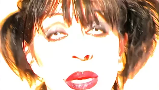 Lexi bardot latekste mastürbasyon yapıyor