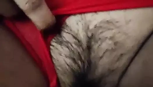 Hintli evli kadın kocasıyla evde hiç kimsede sikişiyor ve zar zor sikişiyor ve amcık emiyor Desi azgın Hintli bebek amcığıyla çok azgın