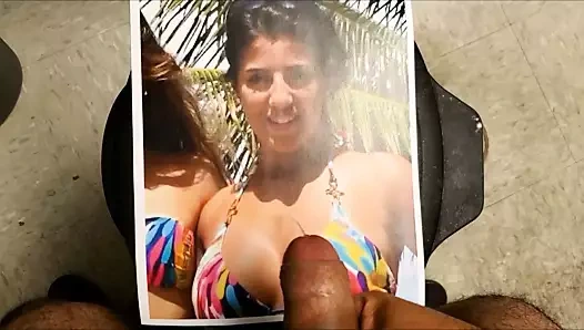 Cum haraç büyük boob bikini bebek