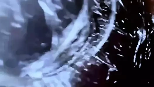 Yarağa tapan sürtük