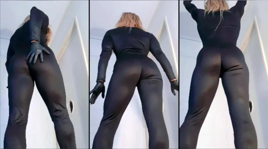siyah catsuit göt