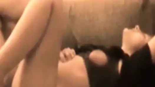 Göğüsler becerdin