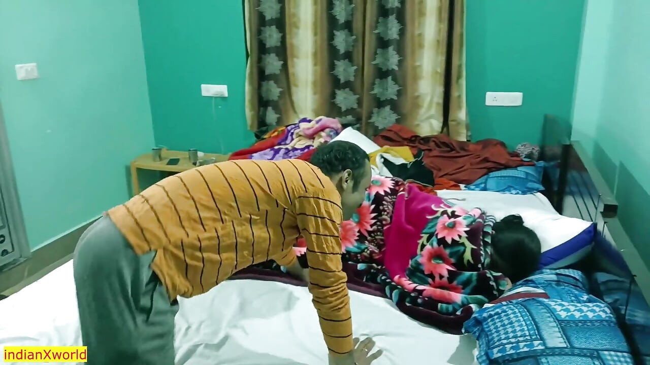 Üvey kız kardeşle inanılmaz ateşli seks - net sesli seks
