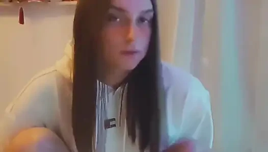 Glittergiiiirl bekaret kafesinde dildoya biniyor kilitli
